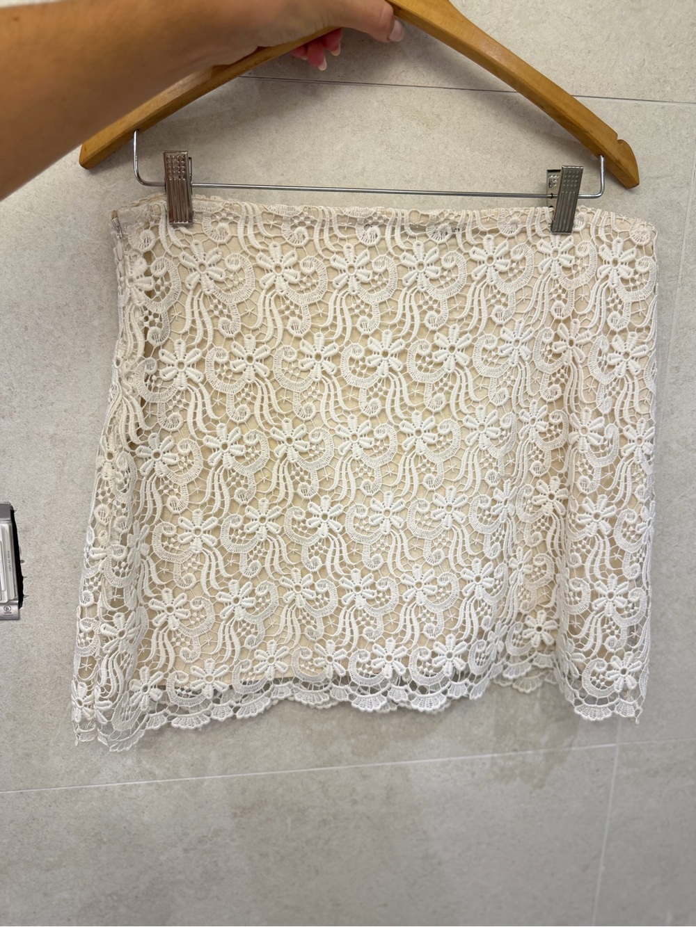 Zara Floral Lace Mini Skirt in White never used